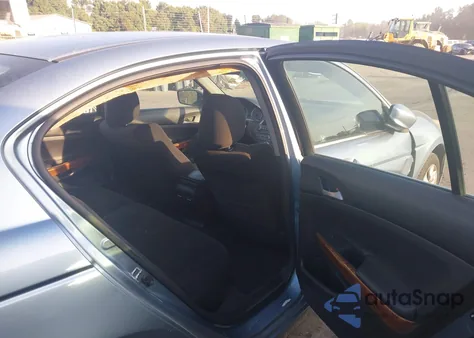 2012 Honda Accord 2.4 Ex z USA, uszkodzony, nr VIN 1HGCP2F75CA043239